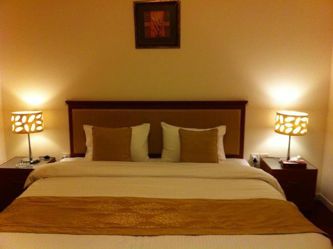 Al Jazeera Hotel Apartments Llc Дубай Экстерьер фото
